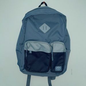 BRAND NEW PARKLAND 32L BACKPACK